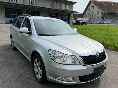 Gebraucht 2010 Skoda Octavia Ambiente Kombi | CHF 3’900 (Superpreis)