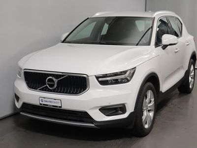 Weiss Gebraucht 2020 Volvo XC40 Momentum SUV | CHF 29’900