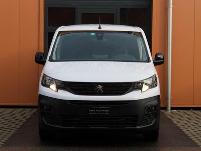 Gebraucht Peugeot Partner Premium 100 PS (73 kW) 2024 Van / Kleinbus