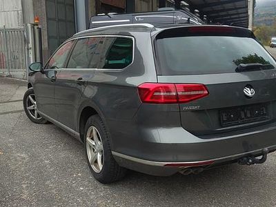 Gebraucht VW Passat Highline 190 PS (139 kW) 2015 Kombi
