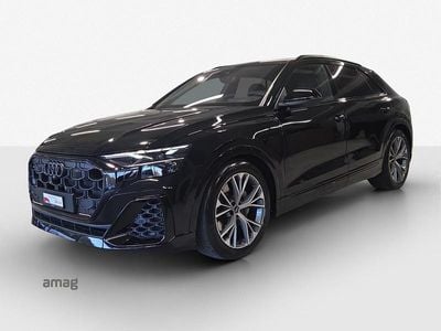 Mythosschwarz metallic Gebraucht 2024 Audi Q8 Ambiente SUV | CHF 78’900 (Etwas zu teuer)
