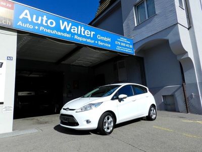 gebraucht Ford Fiesta 1.4 16V Titanium