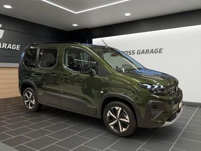 Neu Peugeot Rifter GT 130 PS (95 kW) 2025 Grün Van / Kleinbus