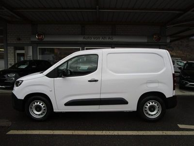 Gebraucht 2024 Fiat e-Doblò Easy Van / Kleinbus | CHF 30’900 (Teuer)