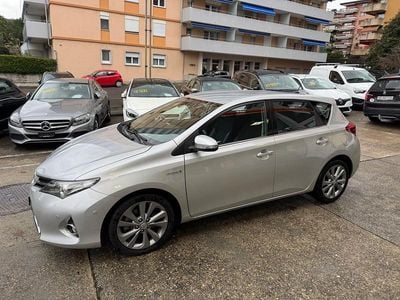 Gebraucht 2013 Toyota Auris Hybrid Luna | CHF 11’800 (Etwas zu teuer)