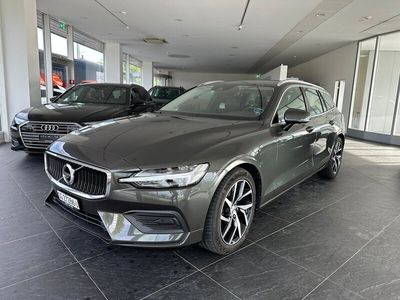 gebraucht Volvo V60 T5 AWD Momentum Geartronic