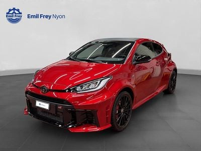 Rot Gebraucht 2025 Toyota Yaris Sport Limousine | CHF 43’900 (Superpreis)