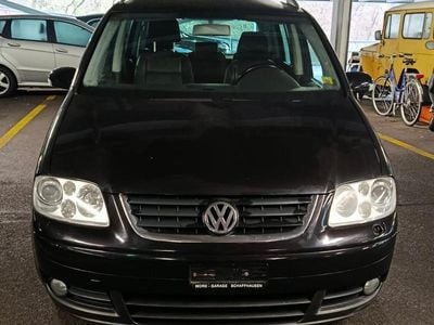Gebraucht 2005 VW Touran Highline Van / Kleinbus | CHF 1’599 (Guter Preis)
