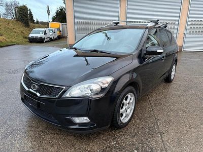 Gebraucht 2012 Kia Ceed Style Kleinwagen | CHF 6’900 (Etwas zu teuer)