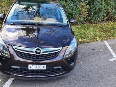 Gebraucht 2015 Opel Zafira Tourer Cosmo Van / Kleinbus | CHF 10’900 (Teuer)