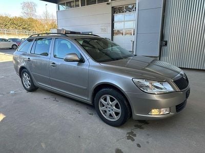 Gebraucht Skoda Octavia Elegance 160 PS (117 kW) 2011 Kombi