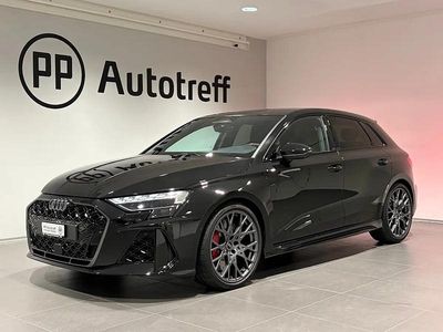 Schwarz Neu 2025 Audi RS3 Sportback Kleinwagen | CHF 85’350 (Fairer Preis)