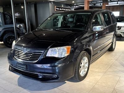 Gebraucht 2013 Lancia Voyager Platinum Van / Kleinbus | CHF 7’900