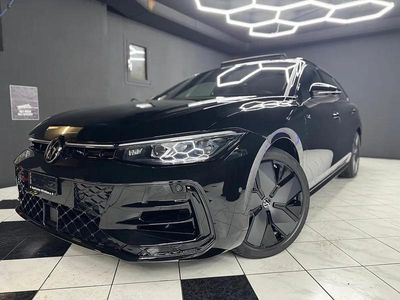 Neu VW Passat R-line 266 PS (195 kW) 2025 Schwarz Kombi