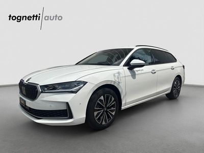 Weiss Neu 2025 Skoda Superb Selection Kombi | CHF 51’900