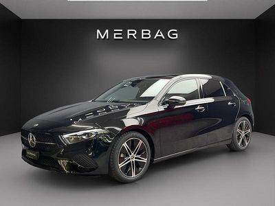 Schwarz Neu 2025 Mercedes A200 Night Limousine | CHF 45’400 (Guter Preis)