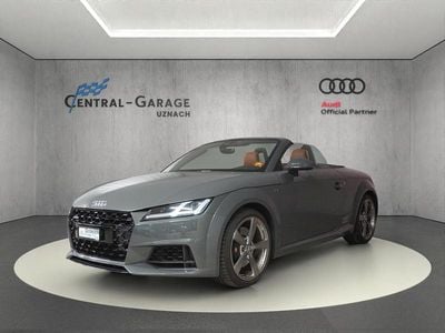 Grau Gebraucht 2019 Audi TT Roadster Design Cabrio | CHF 36’900 (Fairer Preis)