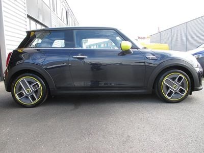 Gebraucht 2022 Mini Cooper SE Kleinwagen | CHF 19’890 (Fairer Preis)