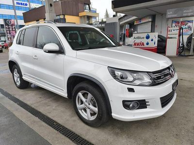 Gebraucht 2012 VW Tiguan Sportline SUV | CHF 9’900 (Etwas zu teuer)