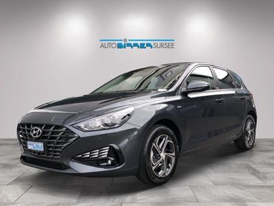 gebraucht Hyundai i30 1.5 T-GDi Amplia