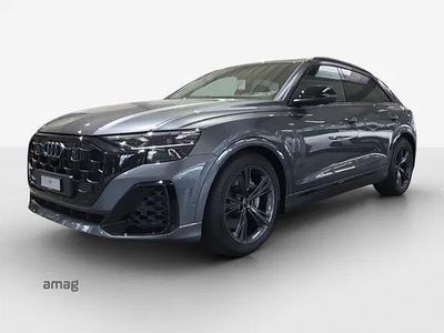 Daytonagrau perleffekt Neu 2025 Audi Q8 Ambiente SUV | CHF 102’500