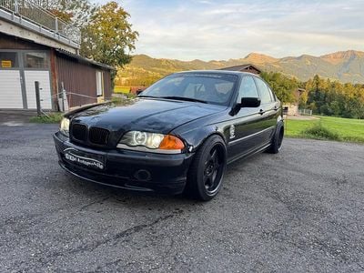 Gebraucht 2000 BMW 330 | CHF 3’999