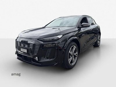 Mythosschwarz metallic Gebraucht 2025 Audi Q6 e-tron Ambiente SUV | CHF 94’900