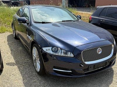 Gebraucht 2015 Jaguar XJ Premium Luxury Limousine | CHF 9’900