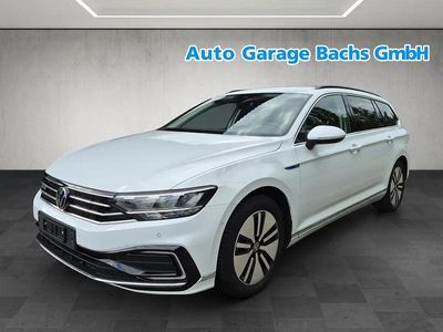 Weiss Gebraucht 2025 VW Passat GTE Kombi | CHF 29’240 (Fairer Preis)