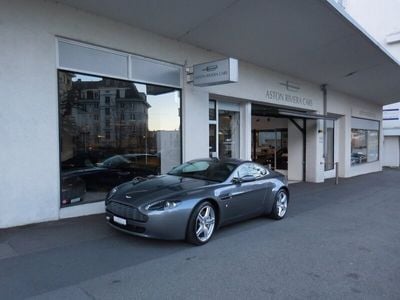 Aston Martin V8 Vantage