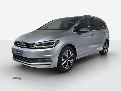 Oyster silver metallic Gebraucht 2024 VW Touran Highline Van / Kleinbus | CHF 36’990 (Teuer)