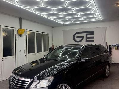 Gebraucht Mercedes E350 Avantgarde 265 PS (194 kW) 2012