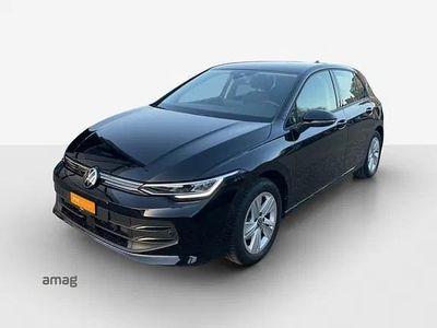 Gebraucht VW Golf VIII Life 150 PS (110 kW) 2025 Grenadill black metallic Limousine