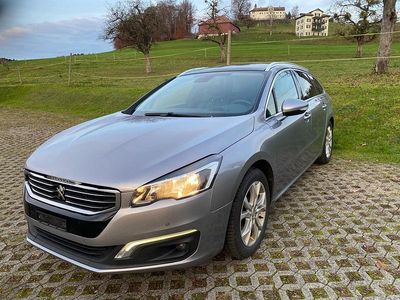 Gebraucht 2018 Peugeot 508 SW Active Kombi | CHF 9’800 (Etwas zu teuer)