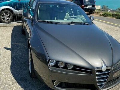 gebraucht Alfa Romeo 159 Sportwagon 2.2 JTS Distinctive