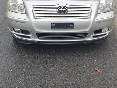 Gebraucht 2003 Toyota Avensis Sol Kombi | CHF 1’200 (Guter Preis)