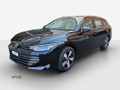 Grenadill black metallic Gebraucht 2024 VW Passat Business Kombi | CHF 49’800