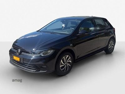 Deep black nacré Gebraucht 2024 VW Polo Life Limousine | CHF 21’990 (Fairer Preis)