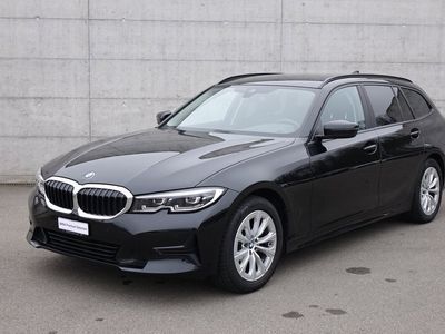 Gebraucht 2022 BMW 320 Advantage Kombi | CHF 33’900 (Etwas zu teuer)