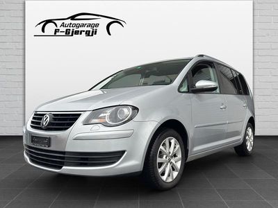 Gebraucht 2010 VW Touran Team Van / Kleinbus | CHF 8’900 (Etwas zu teuer)