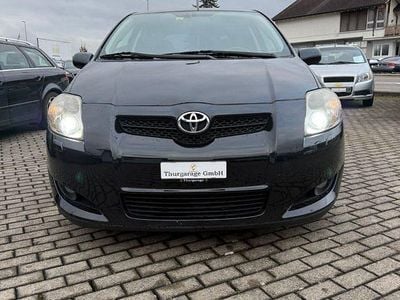 Gebraucht 2007 Toyota Auris Premium Limousine | CHF 5’000 (Etwas zu teuer)