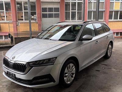 Gebraucht Skoda Octavia Ambition 150 PS (110 kW) 2022 Kombi