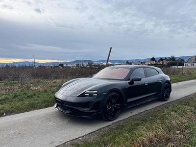 Gebraucht 2022 Porsche Taycan Turbo Cross Turismo Limousine | CHF 99’000 (Teuer)