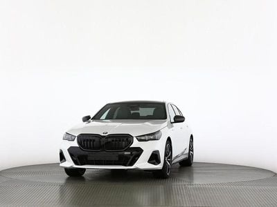 Weiss Neu 2025 BMW 520 M Sport Limousine | CHF 98’900