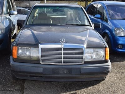 Gebraucht 1986 Mercedes E230 | CHF 4’999