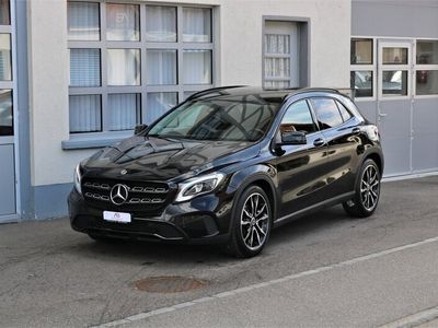 Mercedes GLA200