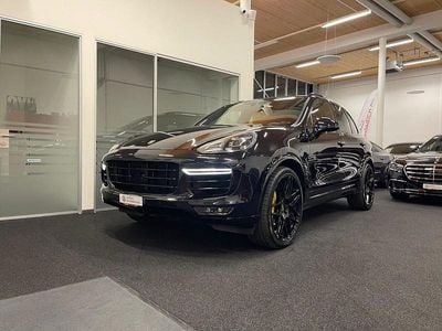 Schwarz Gebraucht 2015 Porsche Cayenne Turbo S SUV | CHF 35’900