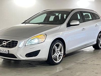 Gebraucht 2013 Volvo V60 Momentum Kombi | CHF 9’900