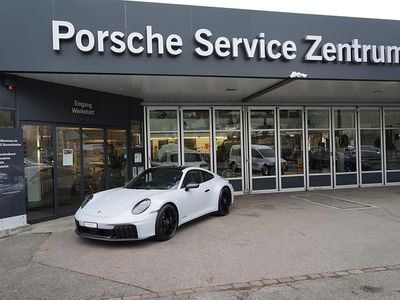 Grau Gebraucht 2024 Porsche 911 Coupé | CHF 168’500