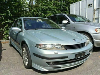 Gebraucht Renault Laguna II Dynamique 150 PS (110 kW) 2002 Grau, met. Limousine